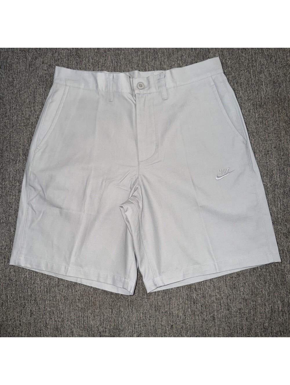 Nike Mens Chino Golf Shorts Sz 30 Light Gray/Wolf Grey FZ5772-077 MSRP $70